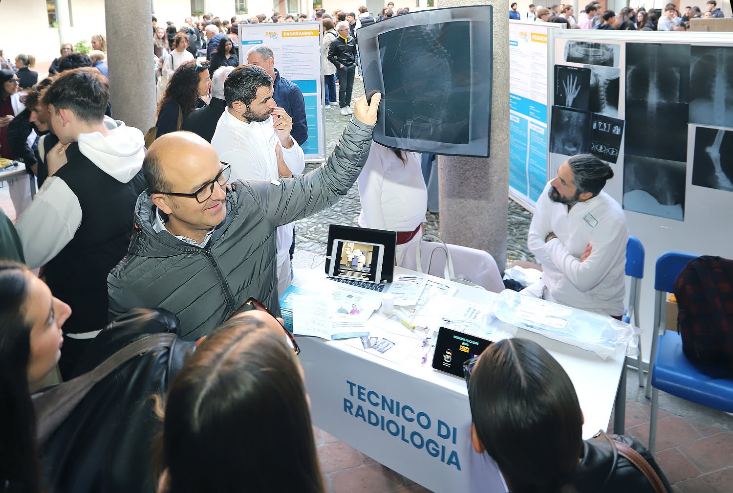 stand tecnico di radiologia